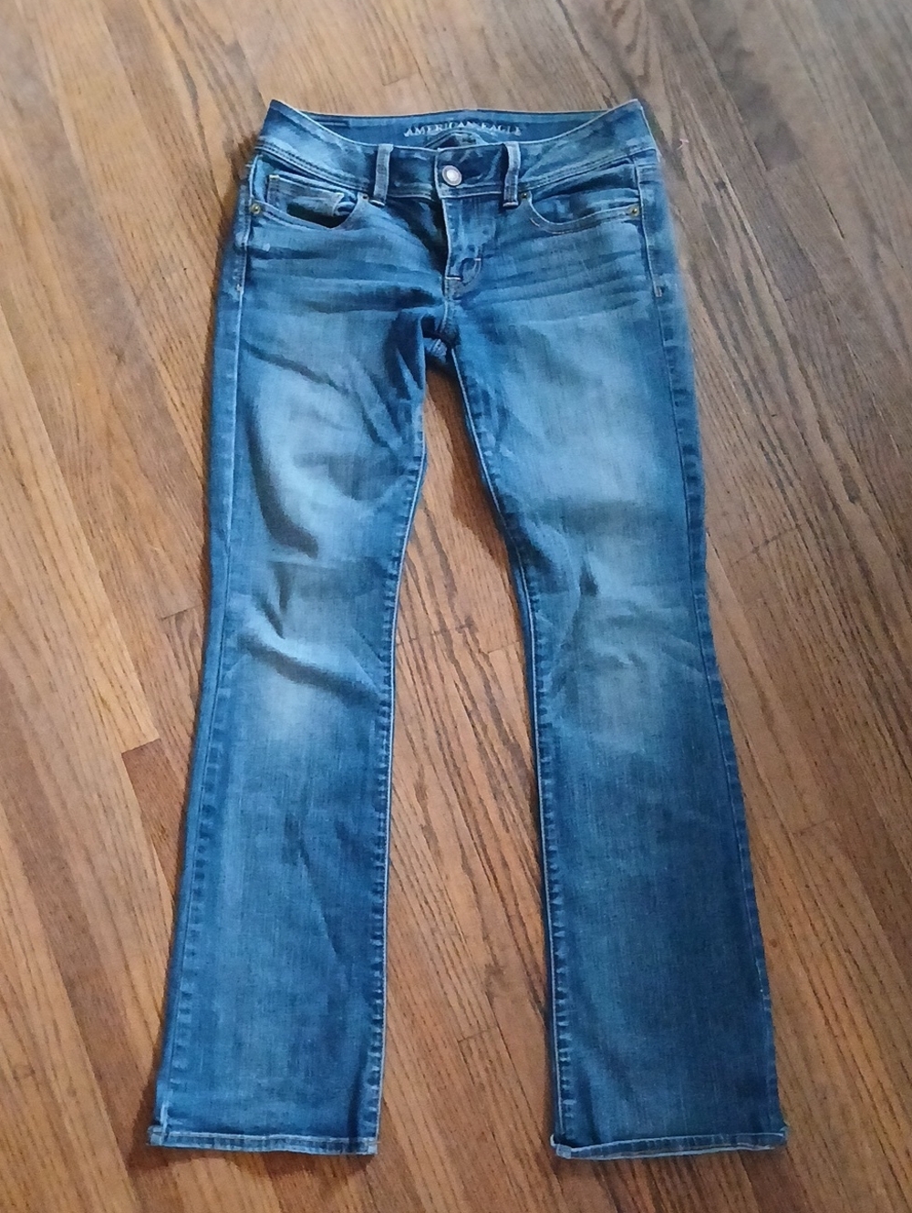 Americsn Eagle Kick Boot Super Straight Whiskered Jeans